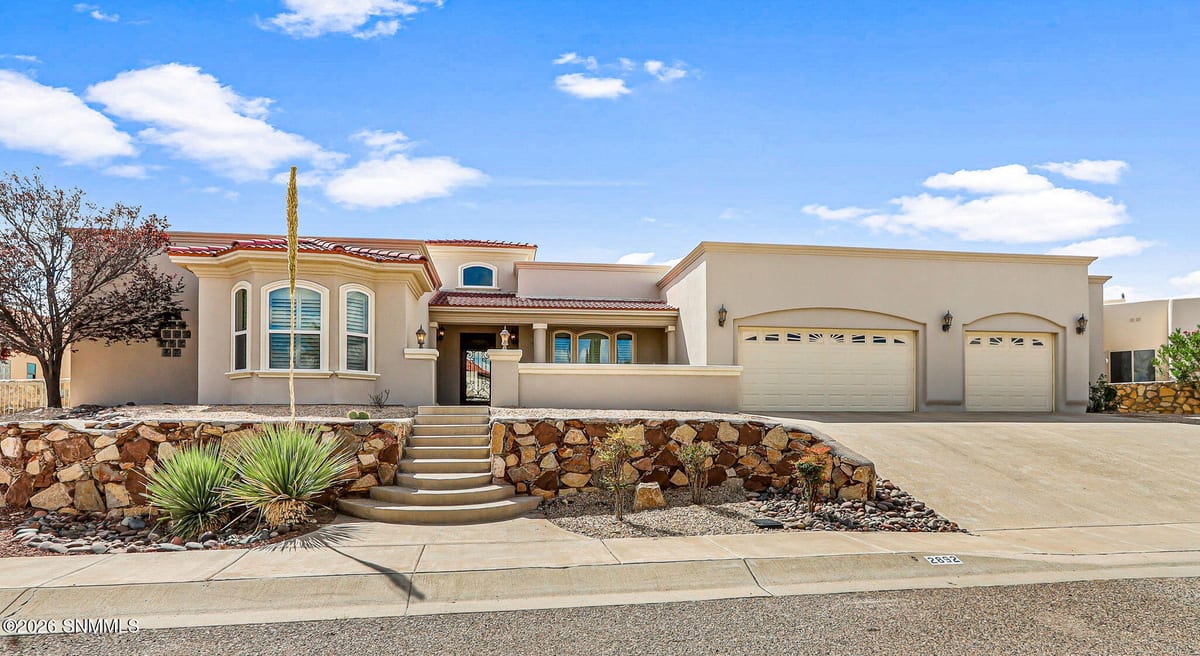2892 Lookout Ridge Drive