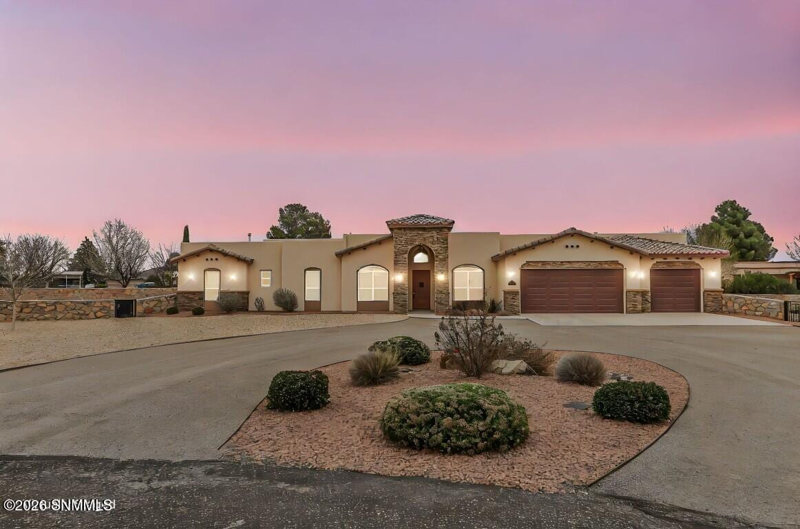 1125 Cactus Wren Court