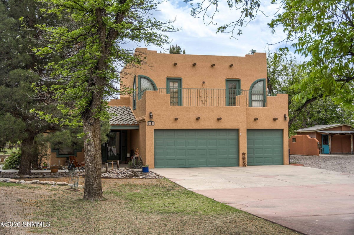 1461 W Brown Road