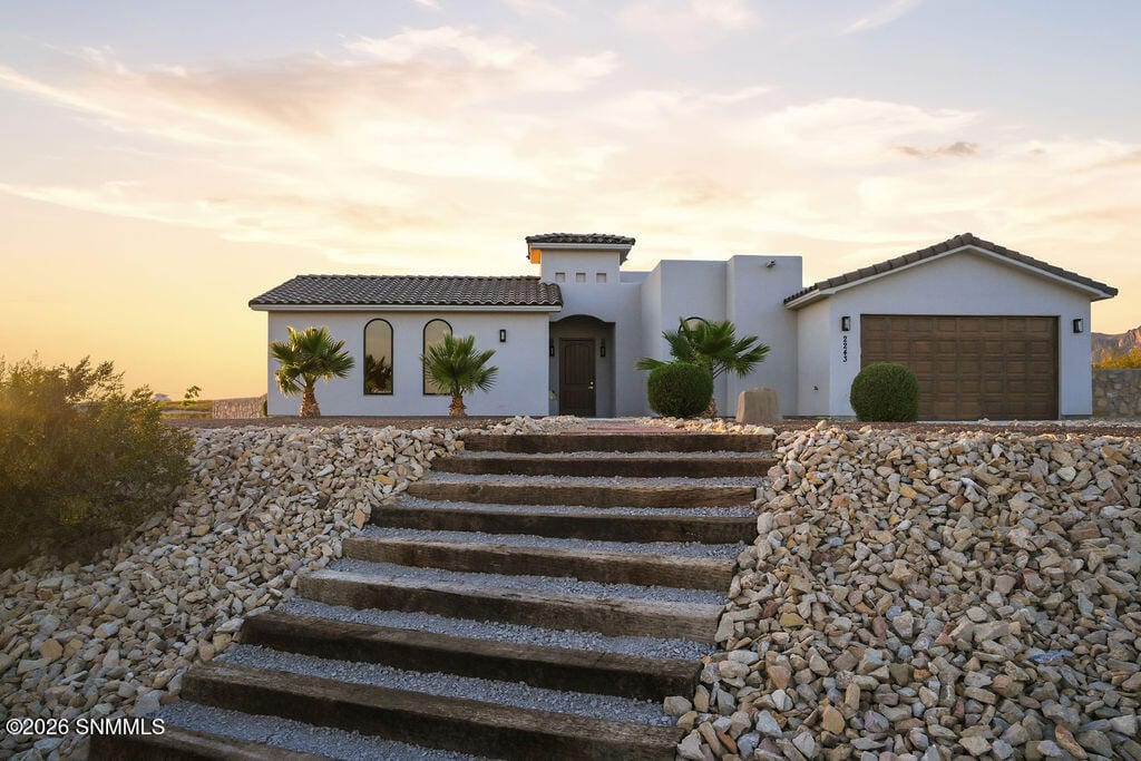 2243 Guamis Road