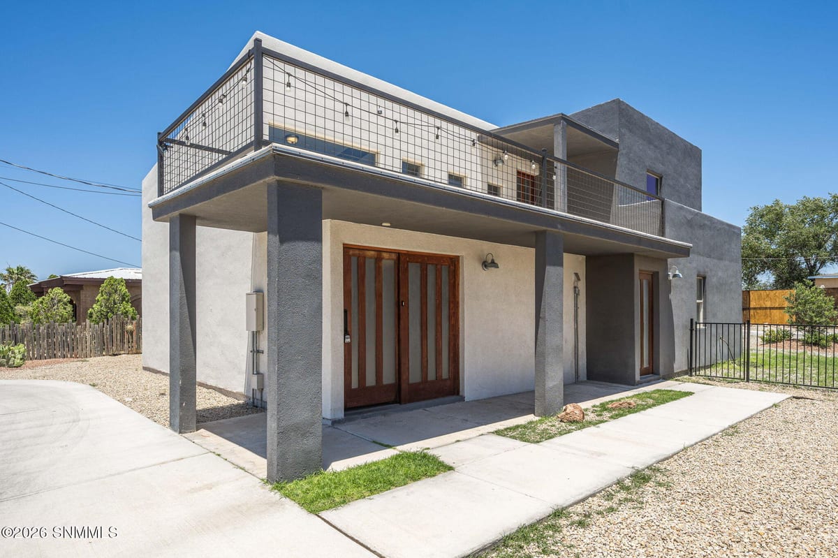1118 N Campo Street