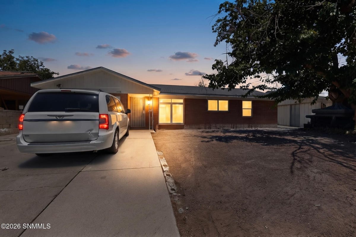 1135 Larry Drive