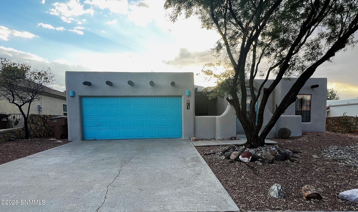 740 Canyon Point Road
