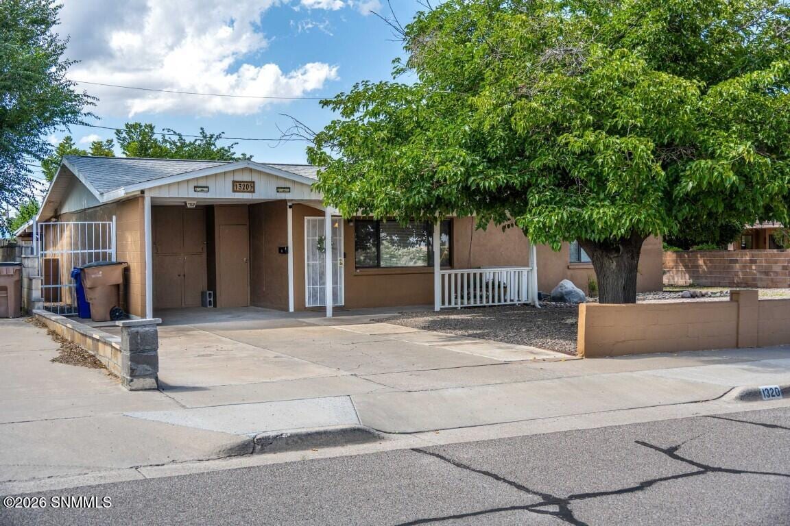 1320 Milton