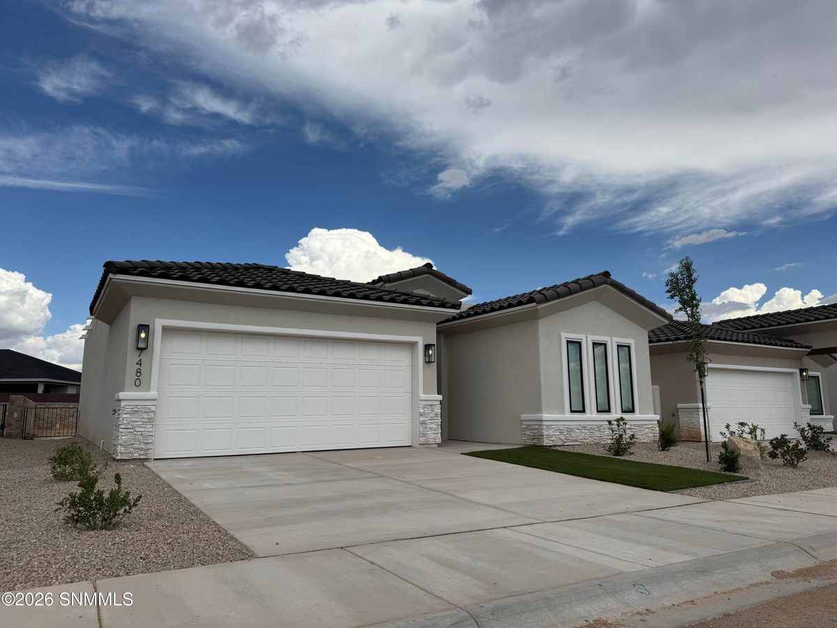 7480 Eagle Vista Street