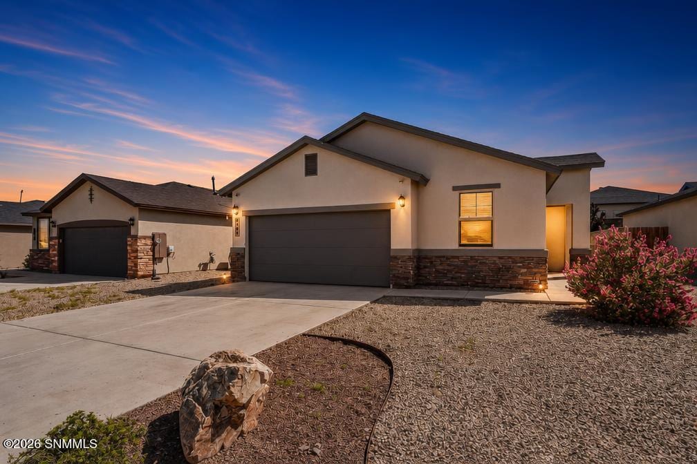 4242 Desert Lily Drive