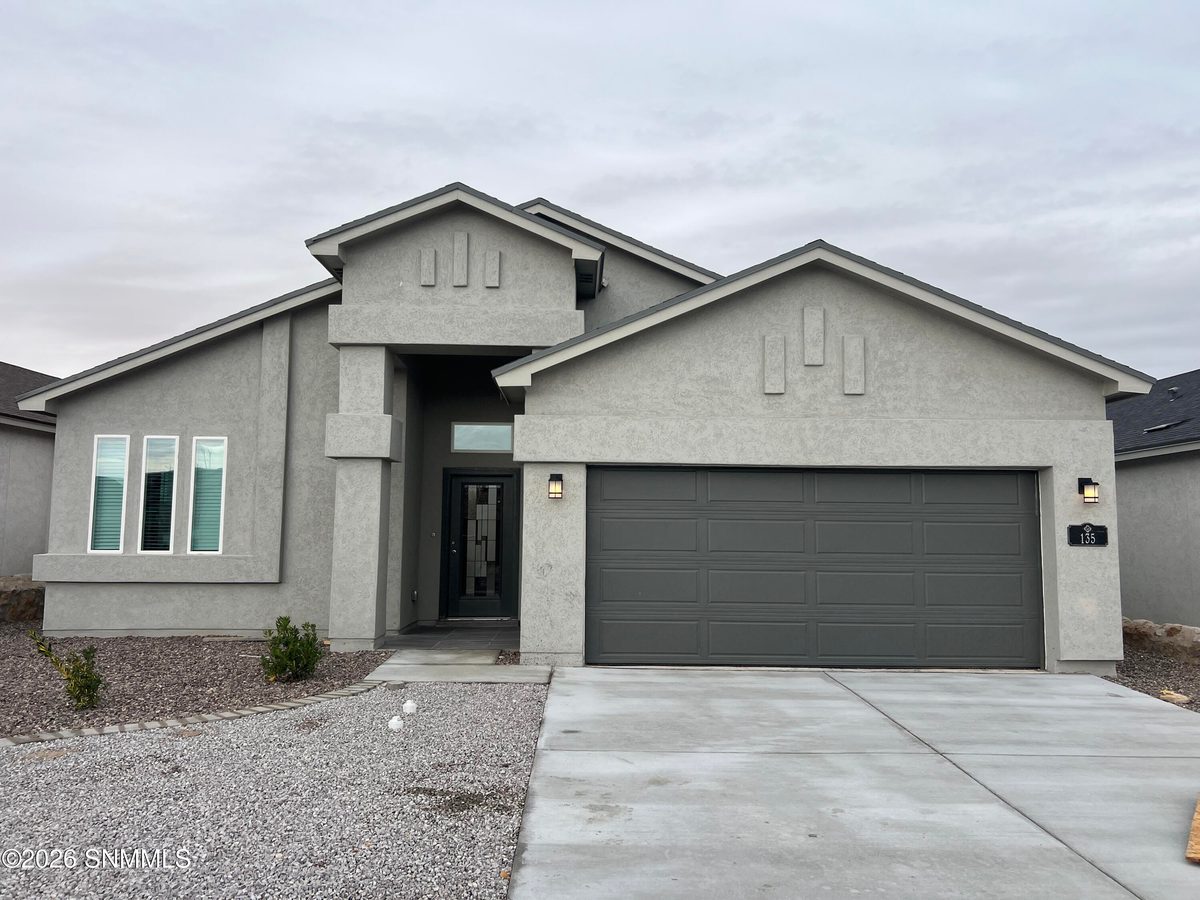 102 Pinos Altos Trail