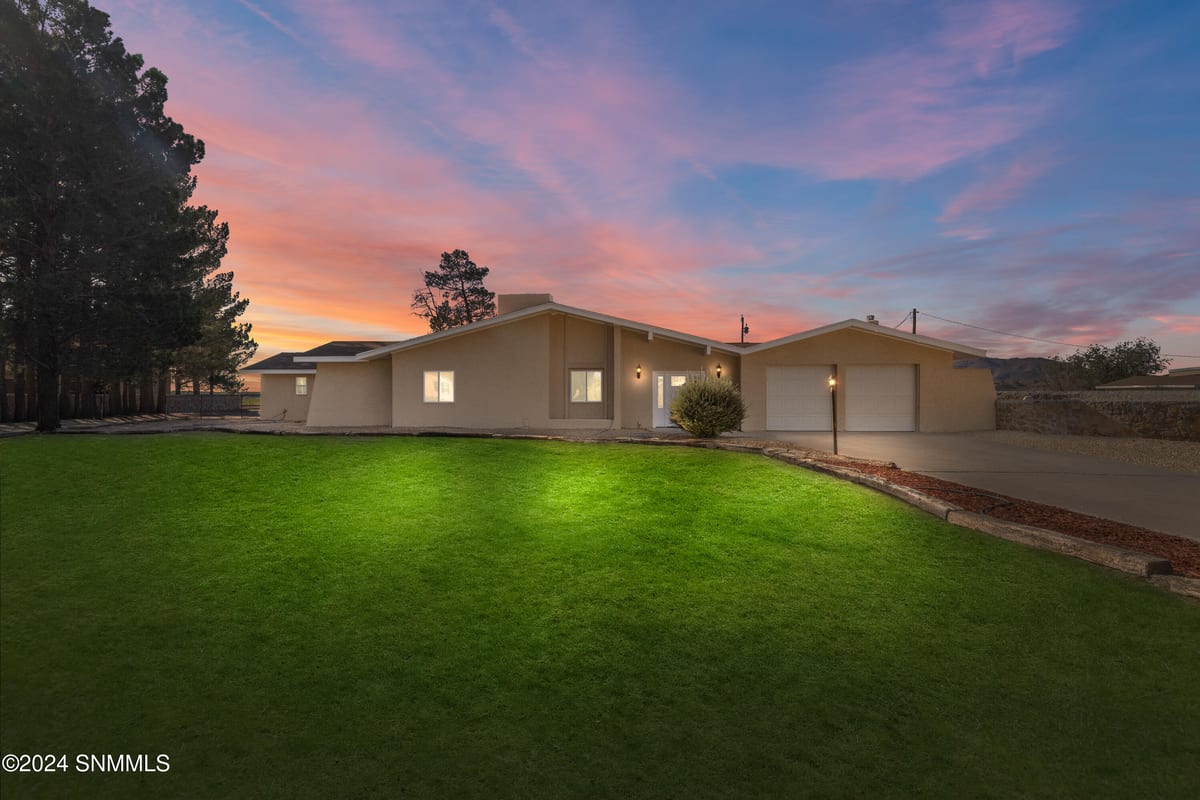 3625 Paradise Lane