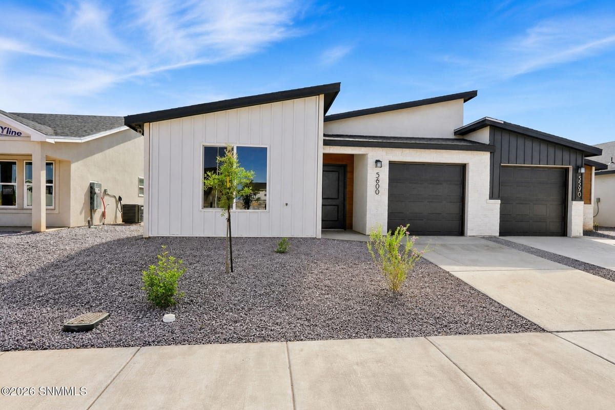 5540 Primorosa Place