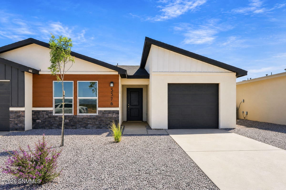 5599 Sierra Verde Place