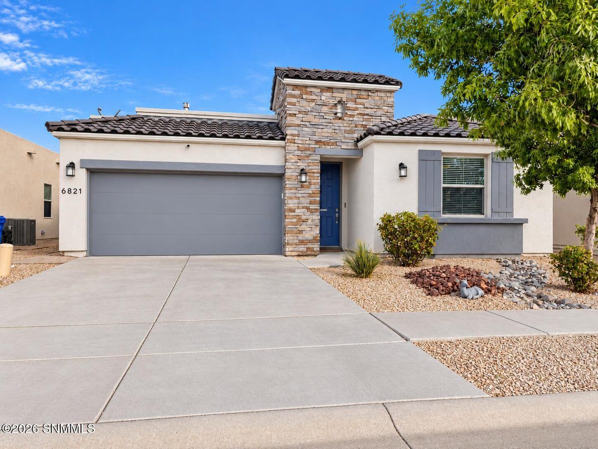 6821 Titan Road