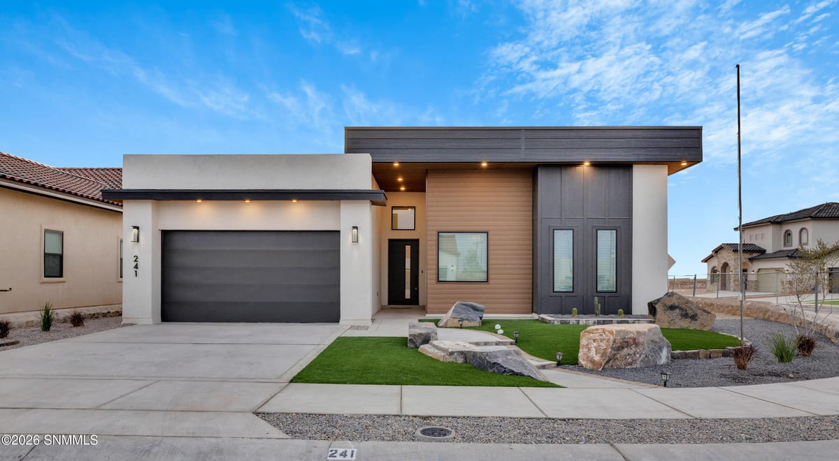 3697 Springhaven Loop