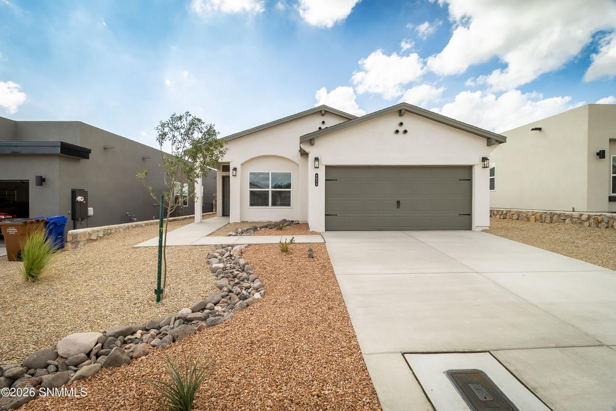 1035 Noria Court