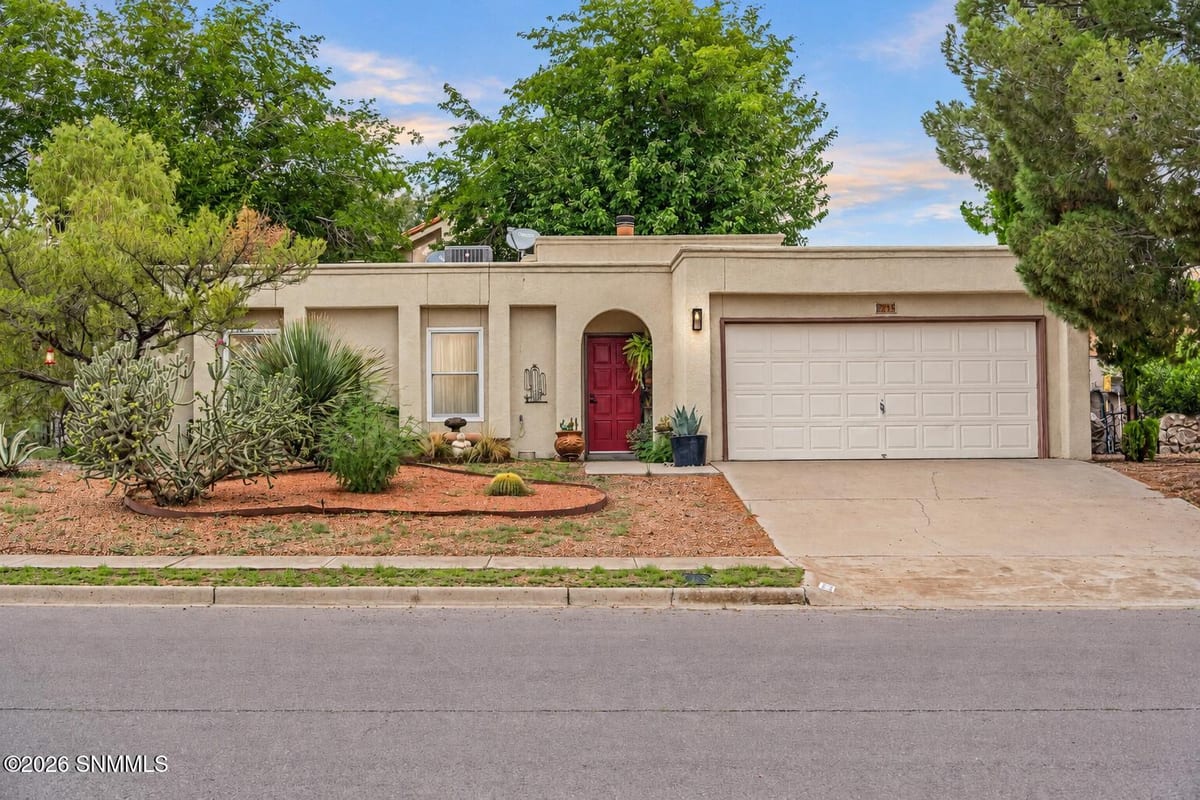 2213 Cimarron Drive