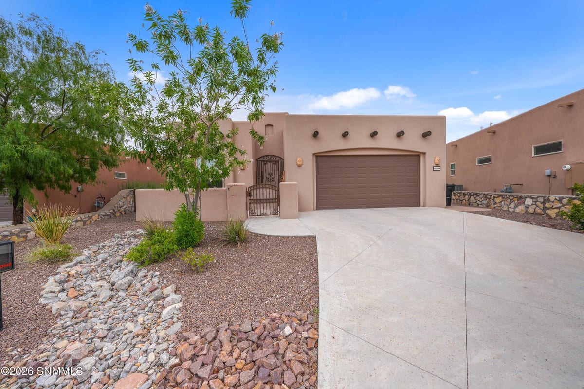 8109 Willow Bloom Circle