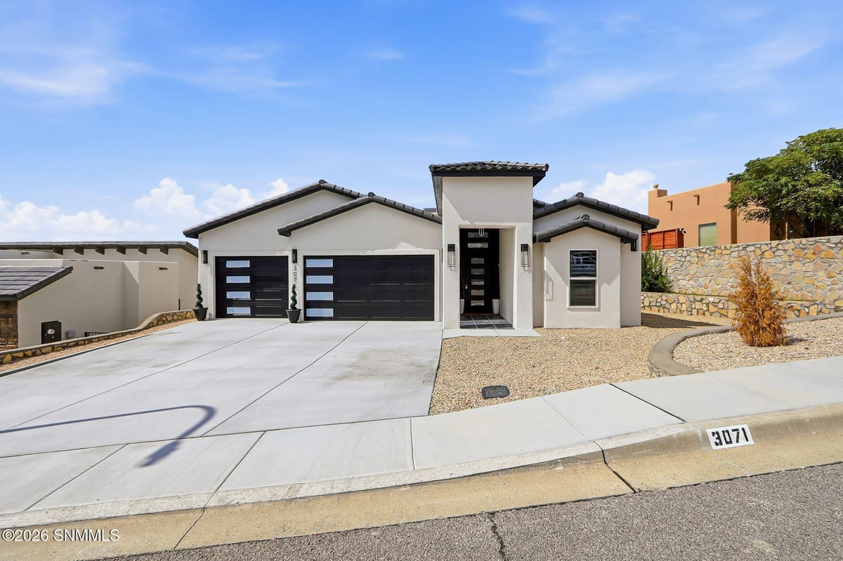 3071 Featherstone Drive