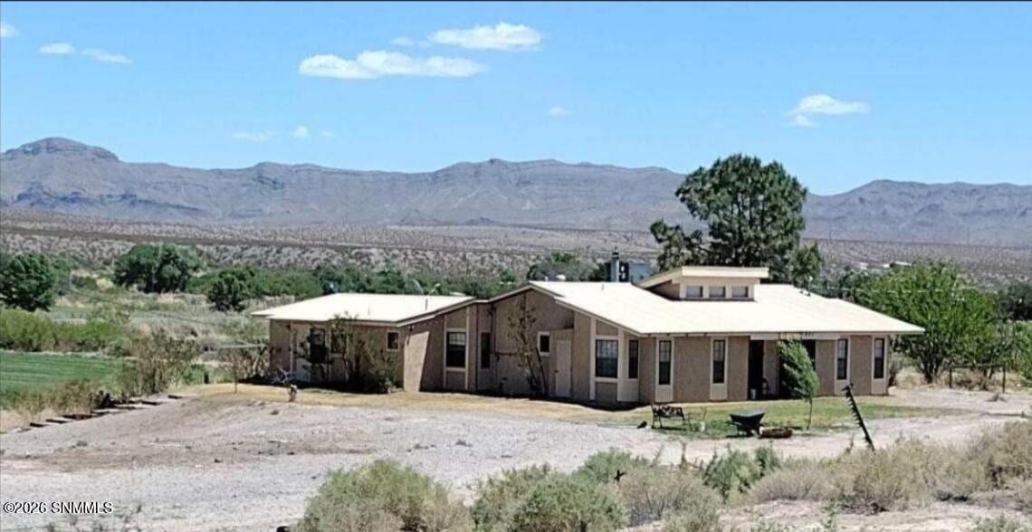 231 Las Palomas Road