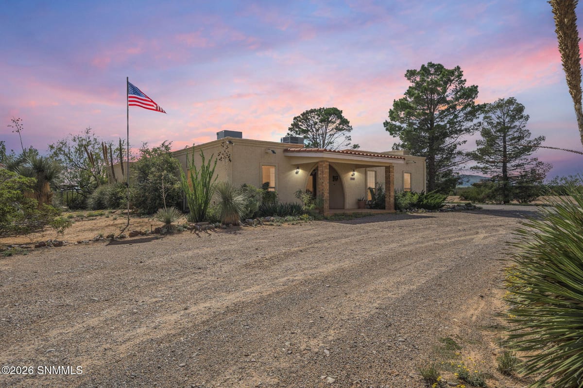 469 De Lara Estates Road