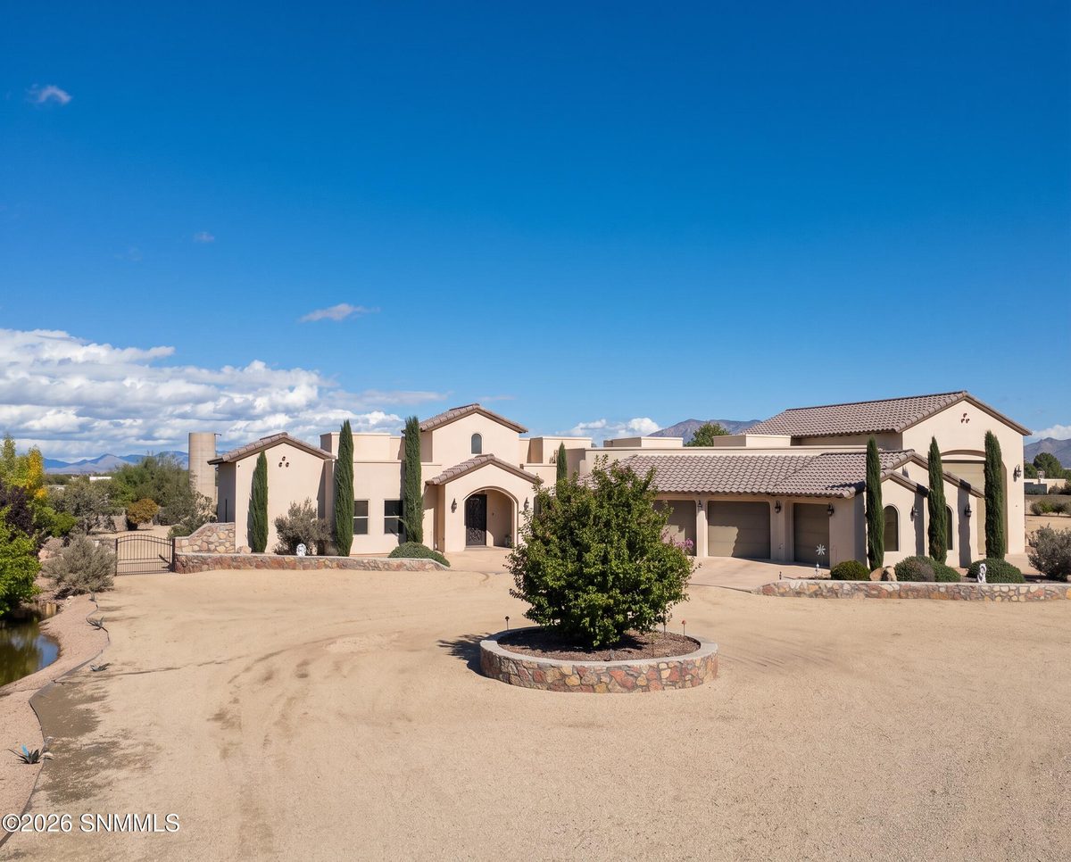 1130 King Bird Court