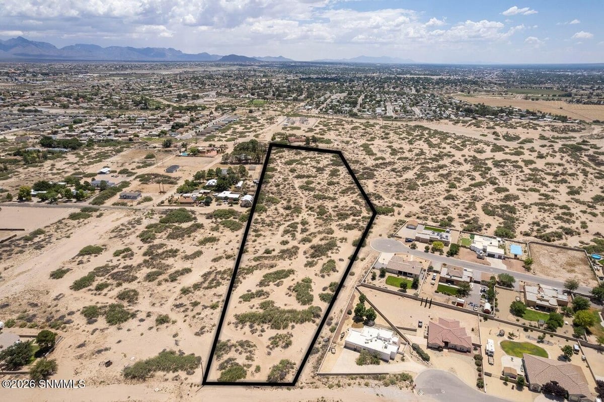 170 Coues Deer Avenue